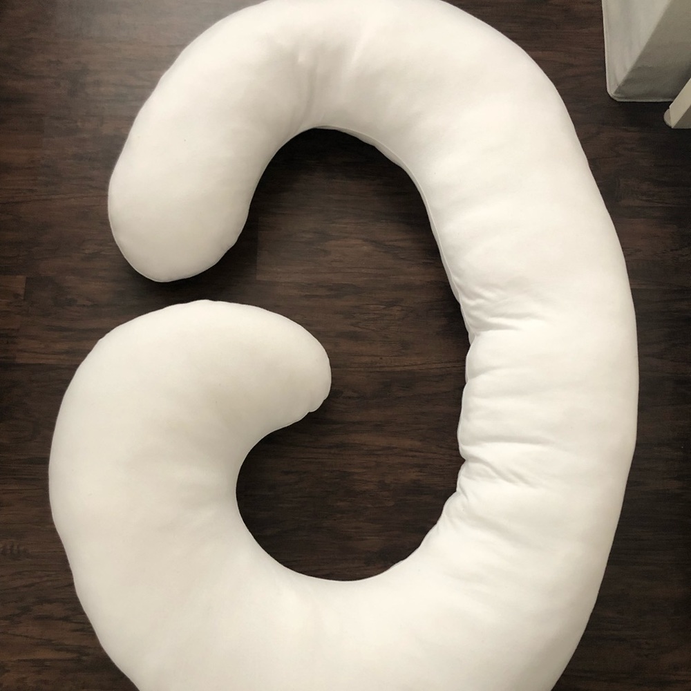 Pregnancy pillow